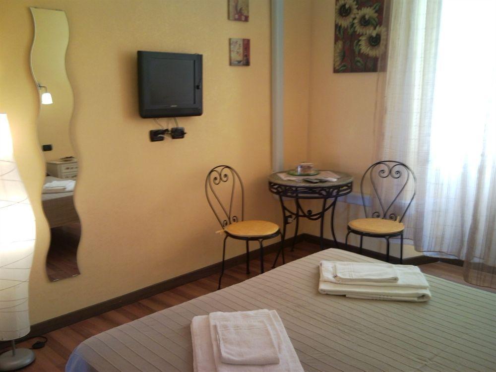 Blue Suite Vatican Guesthouse Rom Exteriör bild
