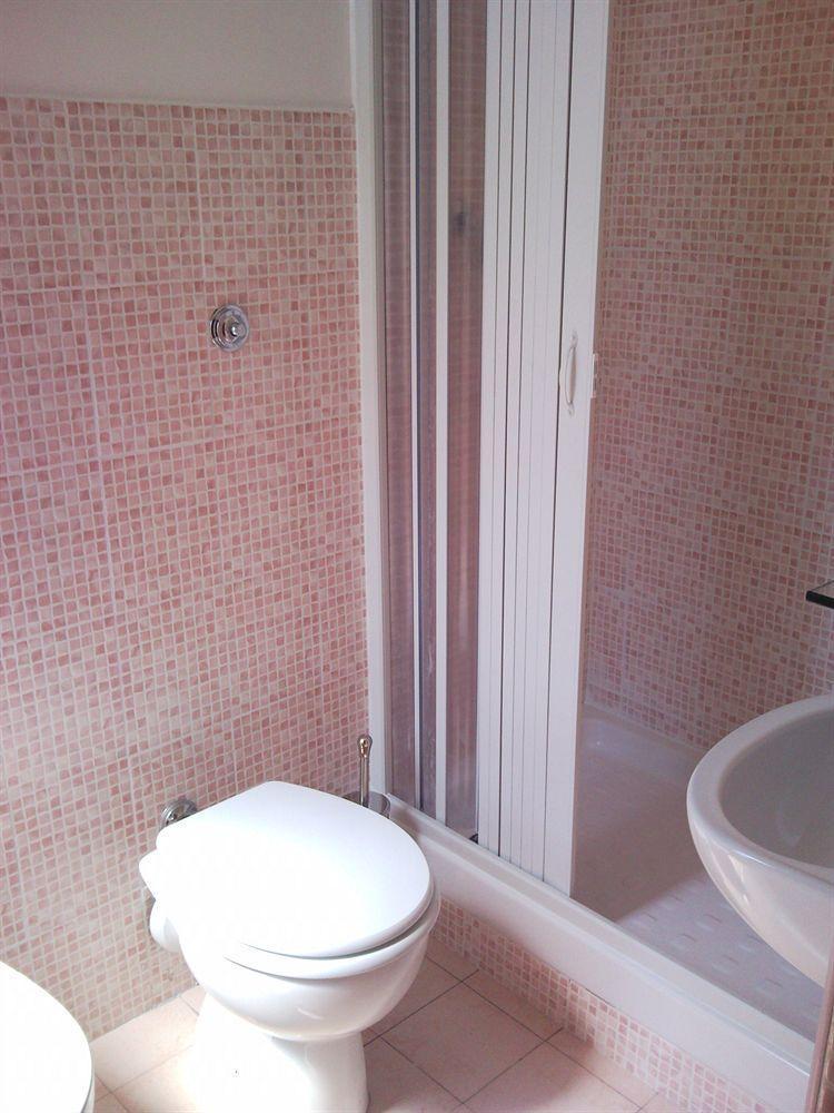 Blue Suite Vatican Guesthouse Rom Exteriör bild