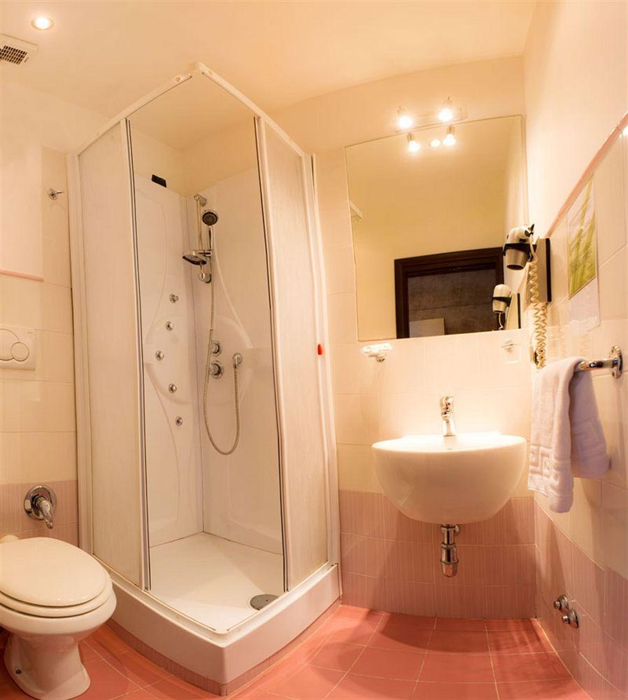 Blue Suite Vatican Guesthouse Rom Exteriör bild