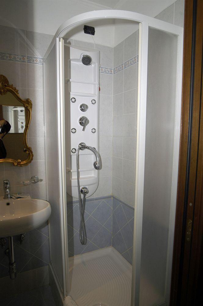 Blue Suite Vatican Guesthouse Rom Rum bild